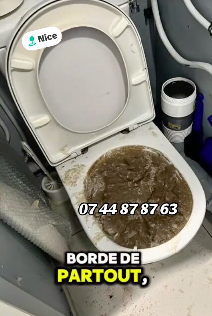 Débouchage WC à Nice - Avant